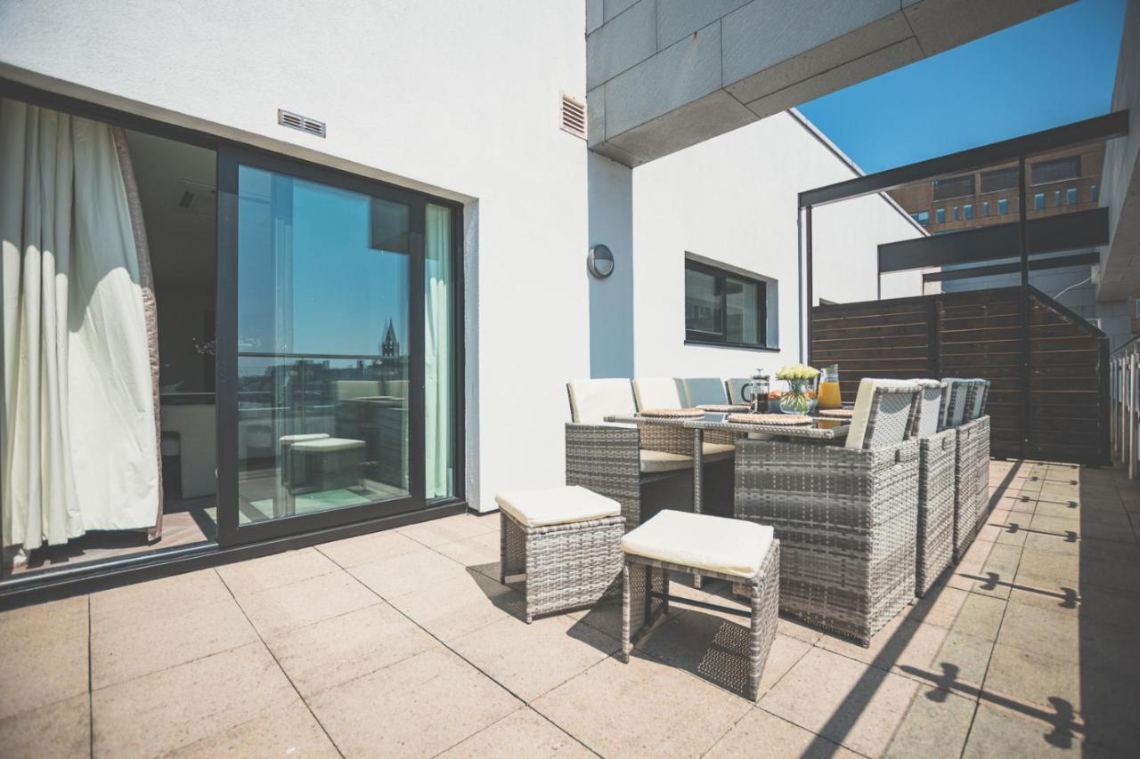 Novu Apartments Liverpool Waterfront Esterno foto