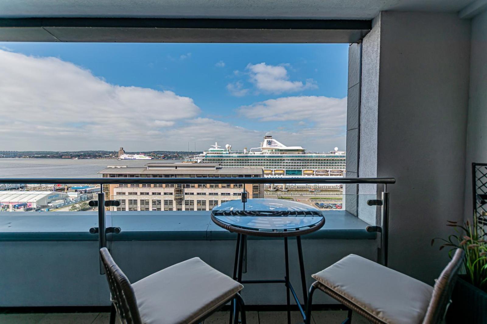 Novu Apartments Liverpool Waterfront Esterno foto